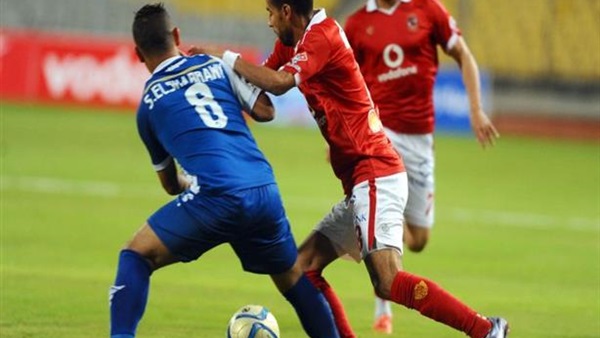 الأهلي وأسوان