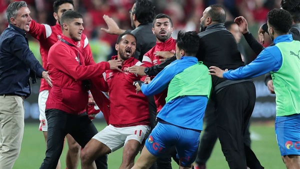 الأهلي والزمالك 