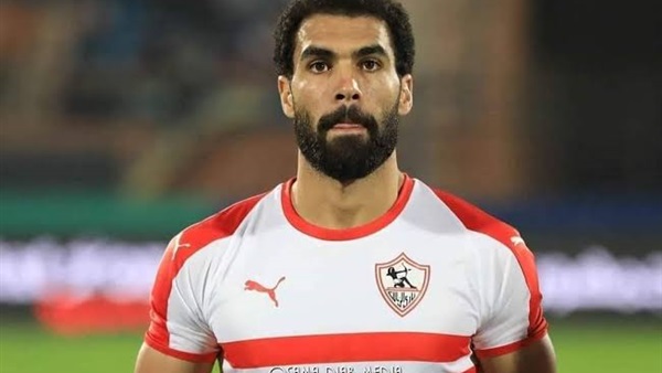 محمود عبدالعزيز 