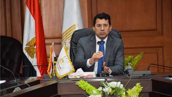 أشرف صبحي - وزير