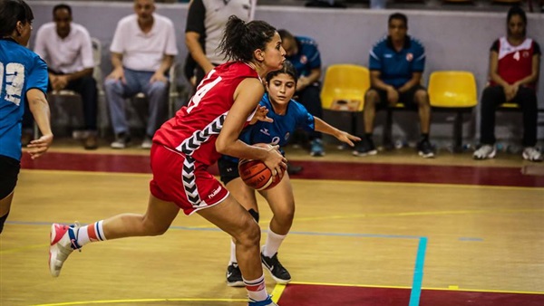 الفريق الاول لسيدات