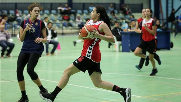 الفريق الاول لسيدات