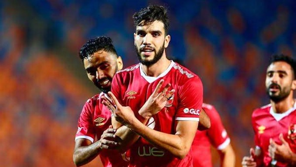 وليد ازارو مهاجم