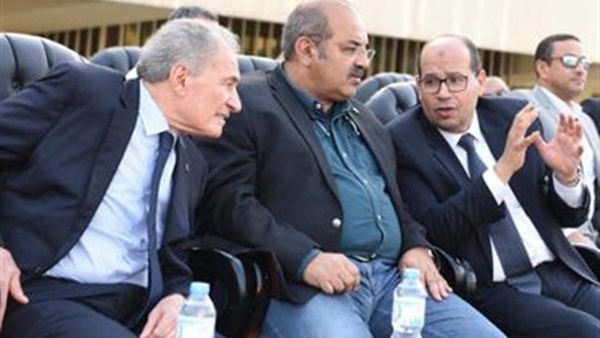 هشام حطب رئيس اللجنة