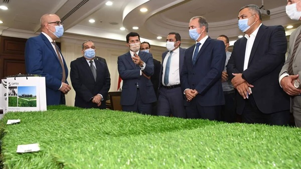 وزير الشباب والرياضة