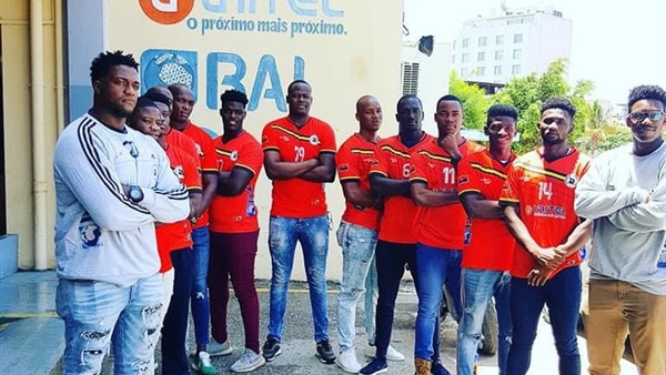 منتخب أنجولا لكرة