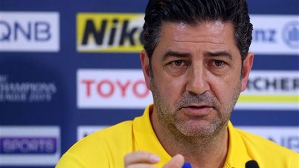 روي فيتوريا 