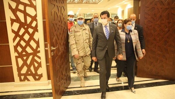 وزير الشباب والرياضة