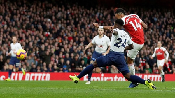 أرسنال وتوتنهام 