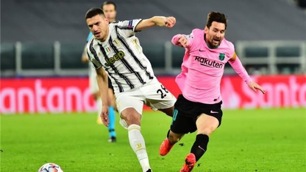 يوفنتوس وبرشلونة