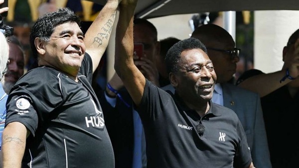 بيليه ومارادونا 