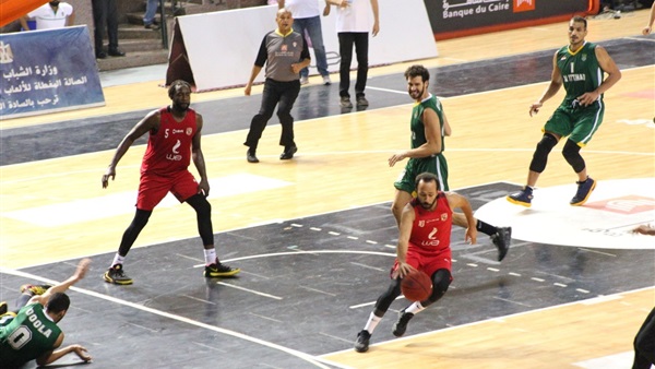 النادي الأهلي والإتحاد