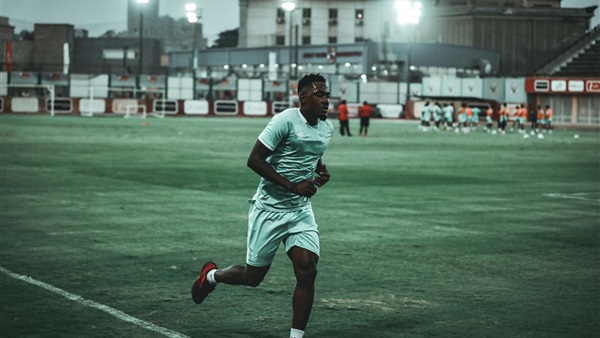 جونيور أجاي - لاعب