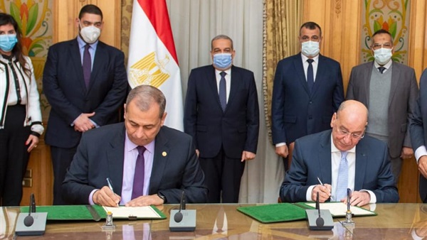 وزير الإنتاج الحربي