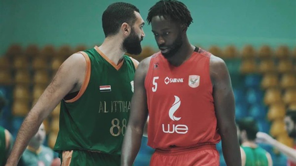 النادي الأهلي والإتحاد