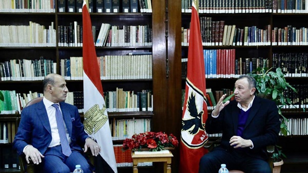 محمود الخطيب رئيس