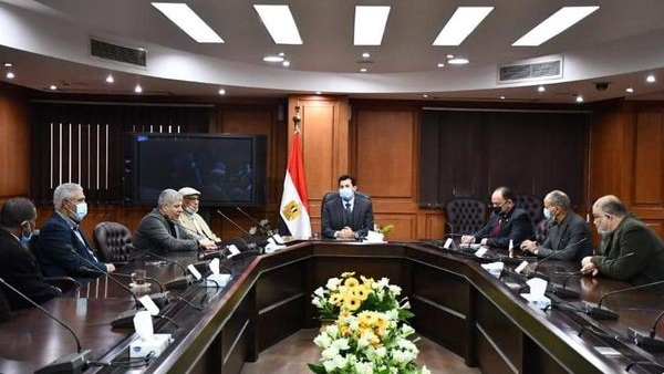 وزير الشباب والرياضة