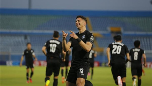 نادي بيراميدز