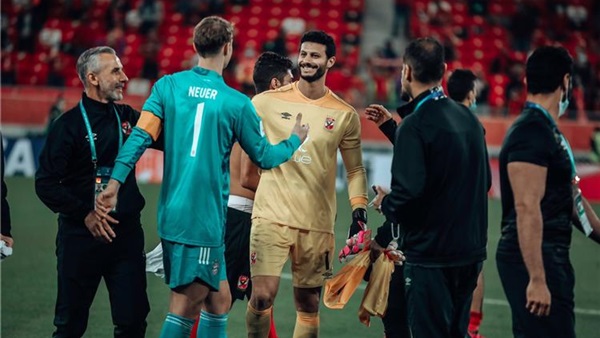 محمد الشناوي ومانويل