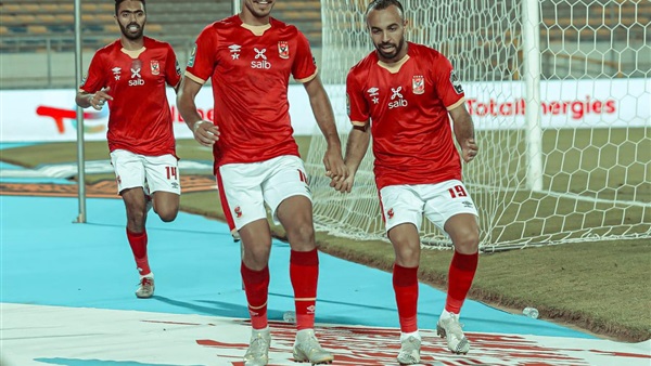 لاعبي النادي الاهلي