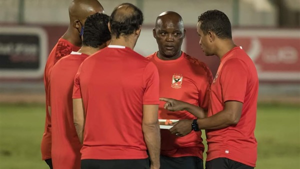 بيتسو موسيماني مدرب