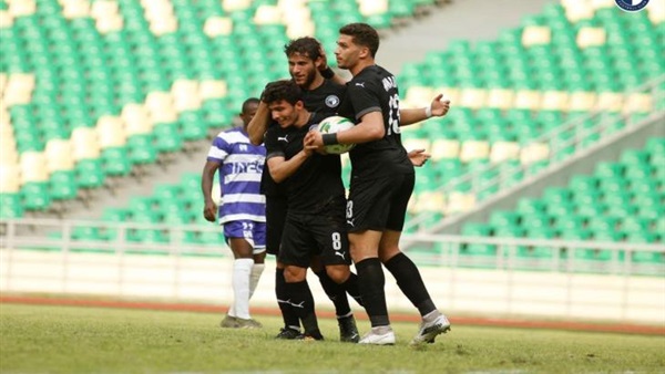 نادي بيراميدز 