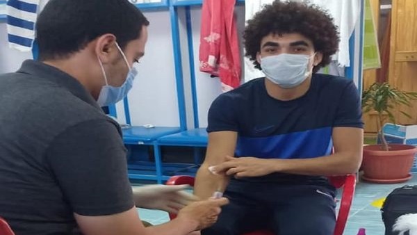 لاعبو سموحة يتلقون