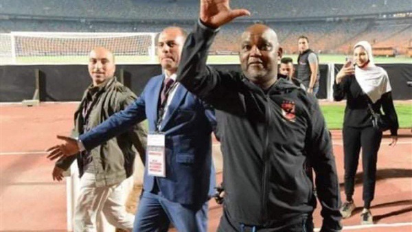 بيتسو موسيماني مدرب