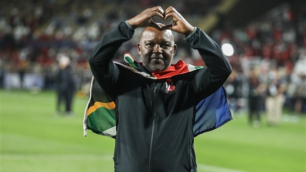 بيتسو موسيماني مدرب