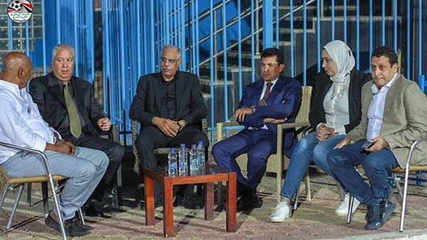 وزير الشباب والرياضة