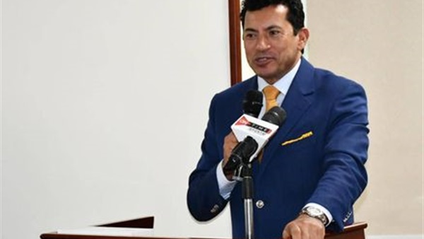 وزير الشباب والرياضة