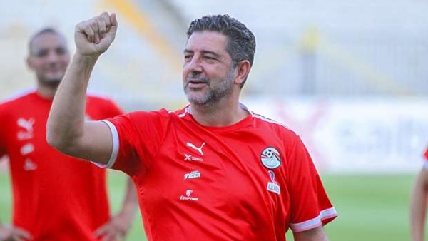 روي فيتوريا 