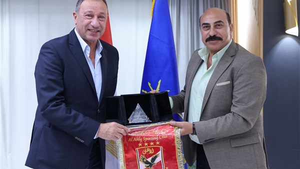 الخطيب ومحافظ أسوان