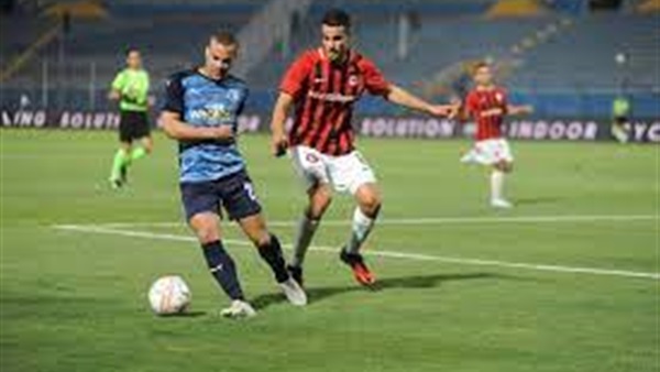 بيراميدز وفيوتشر