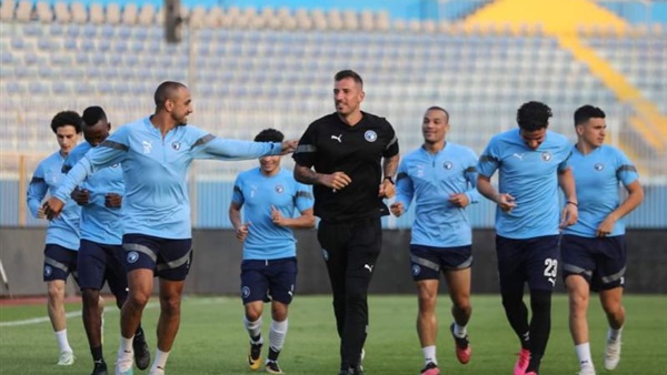 نادي بيراميدز 