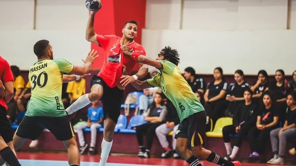 مباراة الأهلي والجزيرة