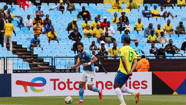 صن داونز وبيراميدز