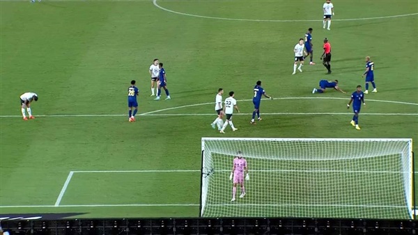 منتخب مصر والرأس