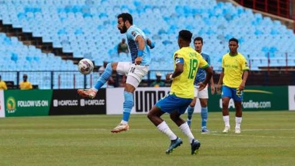 الأهلي وصن داونز