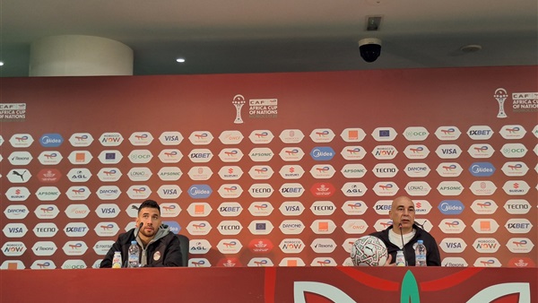 تريزيجيه وحسام حسن