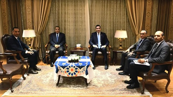 وزير الشباب والرياضة