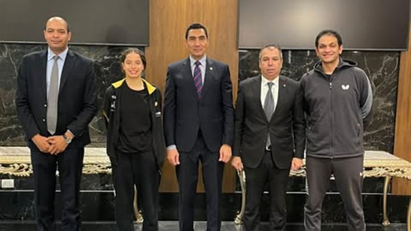 وزير الرياضة وهنا