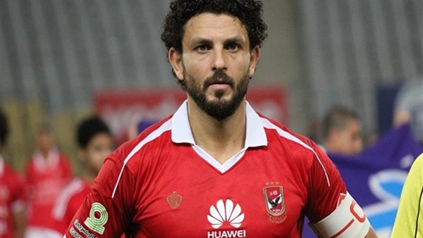 حسام غالي كابتن الأهلي