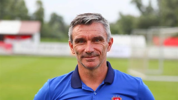 الفرنسي باتريس كارتيرون