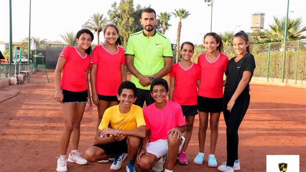 لاعبو وادي دجلة للتنس