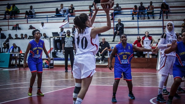 منتخب انسات كرة السلة