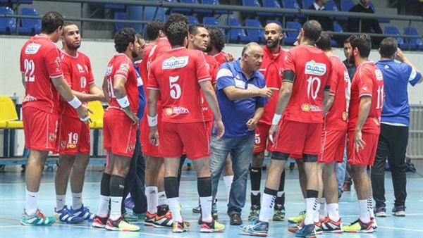 الفريق الاول لكرة