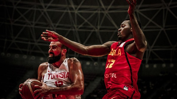 تونس تهزم أنجولا