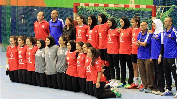 الفريق الأول لسيدات