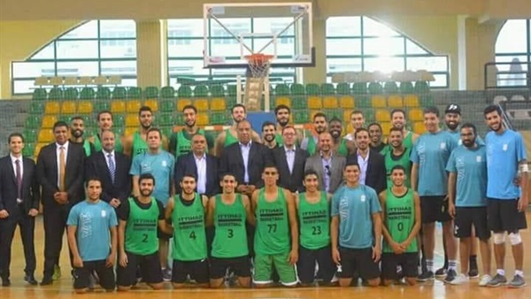 الفريق الاول لكرة